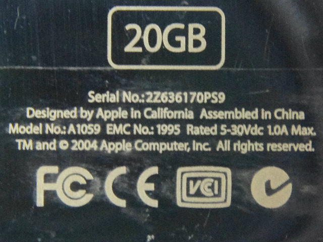 Apple iPod (第4世代) 4G Click Wheel M9282J/A、M9787J/A、M9268J/A 他 バッテリーセル交換[4]