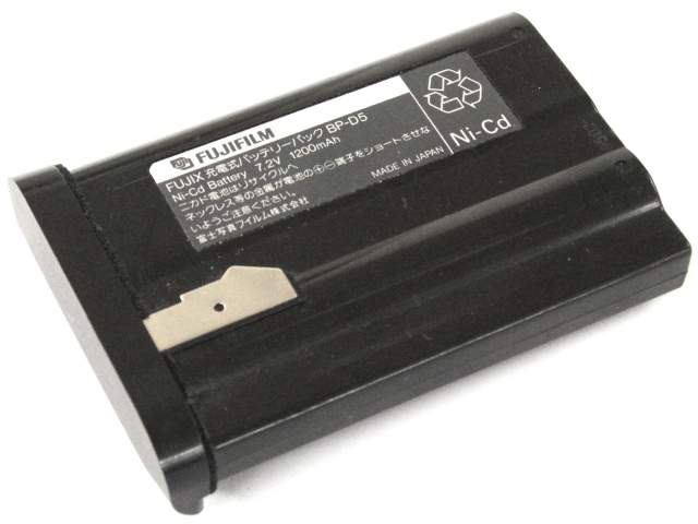 [BP-D5]デジタルカードカメラ　ニコンE2、フジックスDS-505Aバッテリーセル交換