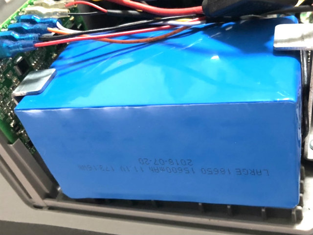 サンコーレアモノショップ ポータブル冷凍冷蔵庫 バッテリーセル交換