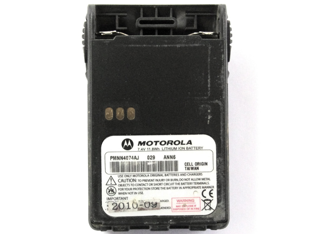 [PMNN4074、PMNN4074AJ]モトローラ(MOTOROLA) GL2500Rシリーズバッテリーセル交換[3]