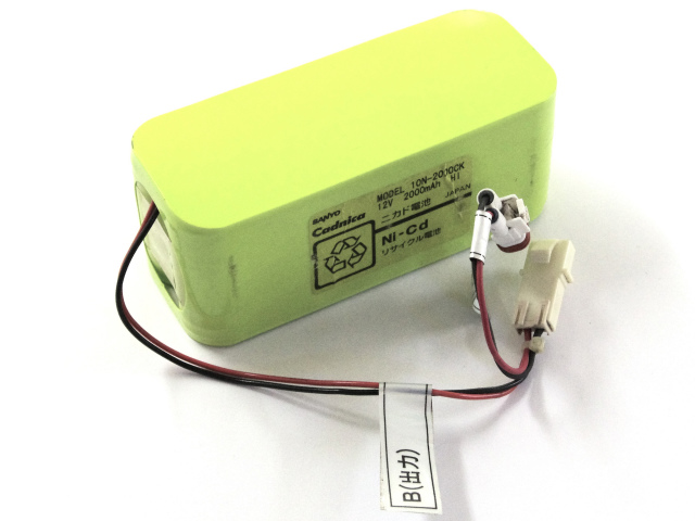 [KAR21、MODEL 10N-2000CK]TOEX オーバードア(跳ね上げ門扉)バッテリーセル交換